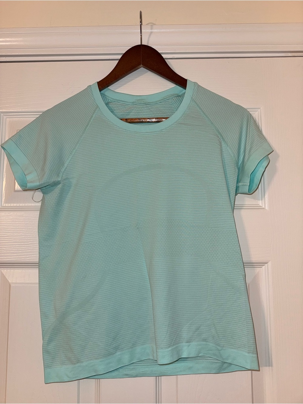 lululemon athletica Light Aqua Short-Sleeve Crew Top